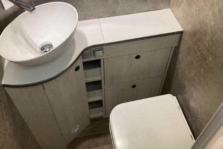 Robel K-700 HLB, Alkoven, CMT 2025, Luxuswohnmobil