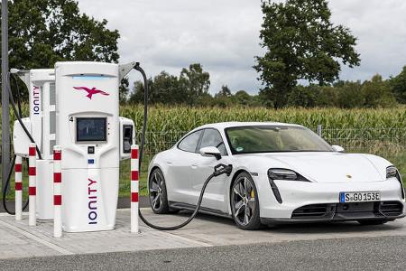 Porsche Taycan Turbo S, Exterieur