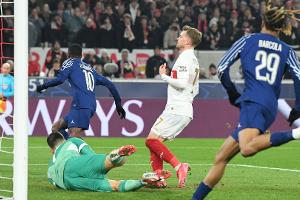 Dreifacher Dembelé: Stuttgart scheitert an PSG