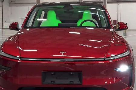 Tesla Model Y Facelift Project Juniper Lichtshow Lightshow Disco