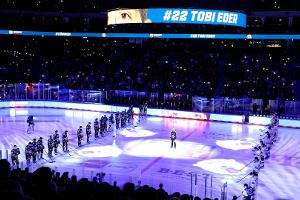 Ergreifender Abschied der Eisbären von Tobias Eder