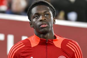 Bayer beendet Leihe: Mbamba geht nach Belgien