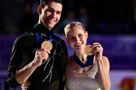 Eiskunstlauf-Paar Hase/Volodin siegt bei Sporthilfe-Wahl