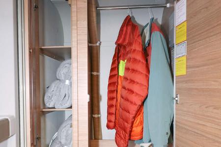 Wäscheschrank, Caraone Edition