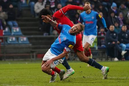 Holtby sauer auf Zwayer: 