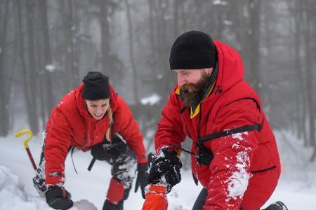 Rettungskräfte informieren