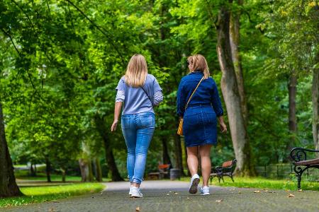 Raus an die frische Luft! Warum Gehen das neue Laufen ist
