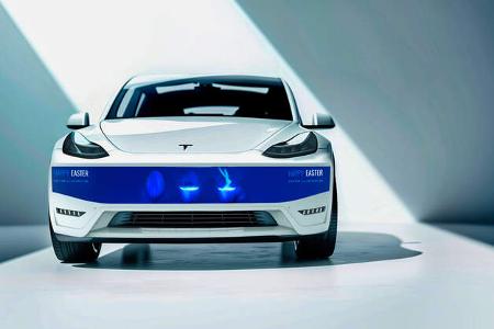 02/2025 Evision Tesla Model Y und Cybertruck LED Front Display