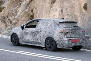 Erlkönig Renault Clio