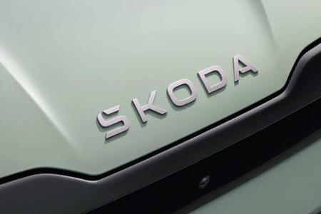 Skoda Elroq Wortmarke Schriftzug Motorhaube