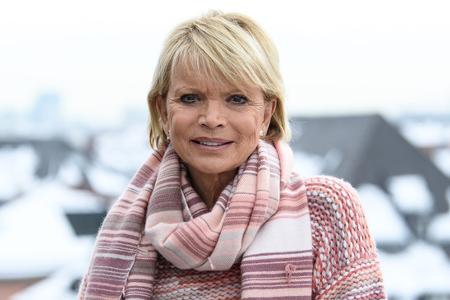 Auch in Deutschland sind nicht alle dem Valentins-Fieber verfallen. Uschi Glas weiß: 