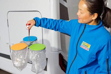 Muelltrennung im Camper Campingplatz f