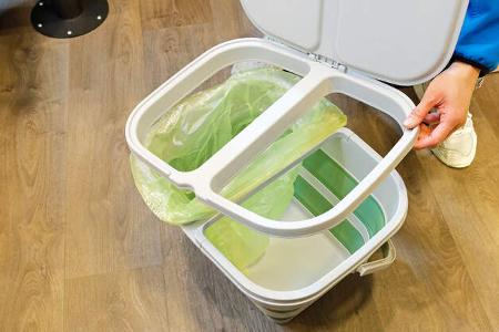 Muelltrennung im Camper Outwell f