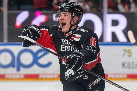 Nächster Derbysieg für die Haie - DEG bleibt Letzter