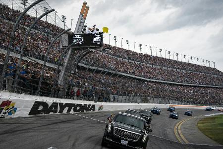 Beim Daytona 500: Nächste Sportinszenierung von Trump