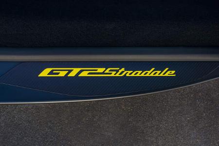 Maserati GT2 Stradale, Schriftzug