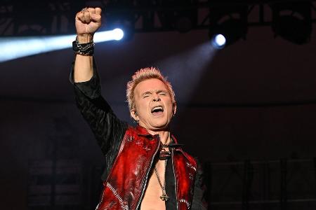 Rocklegende Billy Idol kommt für vier Konzerte nach Deutschland