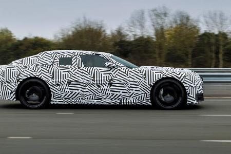 Jaguar Type 00 Erlkönig Tarnung Elektroauto 2025