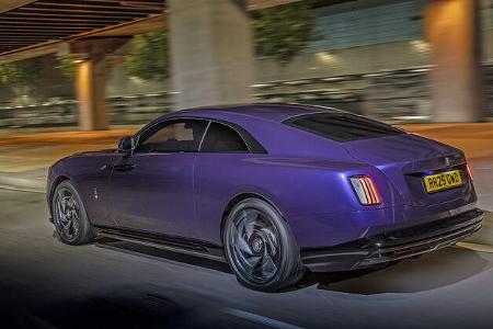 Rolls-Royce Black Badge Spectre