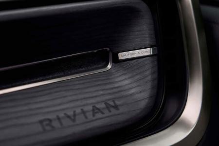 Rivian California Dune Edition R1S und R1T 