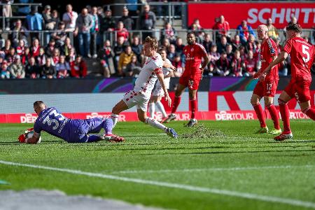 Später Ausgleich: Düsseldorf rettet Punkt in Köln