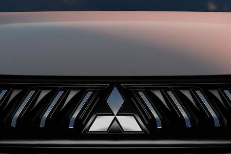 02/2025 Mitsubishi Grandis SUV Teaser