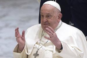 Botschaft aus dem Krankenhaus: Papst Franziskus bittet um Gebete