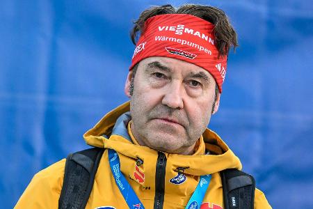 Hüttel will Skisprung-Planung 