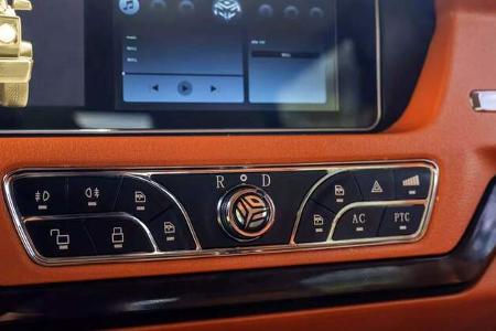 Mercedes G-Klasse auf Golf-Cart-Plattform