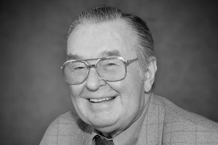 Trauer um Ernst Hilbich: Schauspieler stirbt mit 93 Jahren