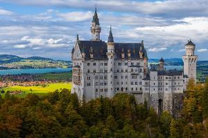 Märchenhaftes Allgäu: Wie Schloss Neuschwanstein die Region prägt