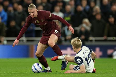 Liverpool kann Titel-Party planen - Arsenal patzt erneut