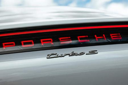 Porsche Taycan Turbo S, Logo