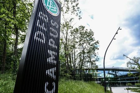 DFB lädt erstmals zu Jugendkongress - 