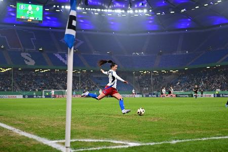 Rekord: Mehr als 48.000 Fans beim Nordderby im Frauen-Pokal