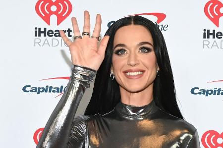 Katy Perry fliegt mit Jeff Bezos' Verlobter ins All