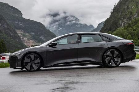 Lucid Air Pure RWD
