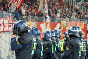 Polizeikosten: Bremer SPD-Fraktion schlägt Verfahren vor