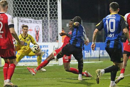 Saarbrücken legt im Aufstiegsrennen nach