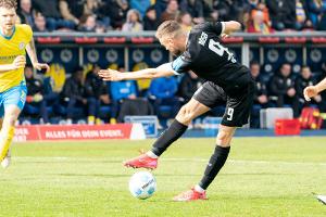 Joker Polter sticht: Braunschweig rettet Remis im Kellerduell