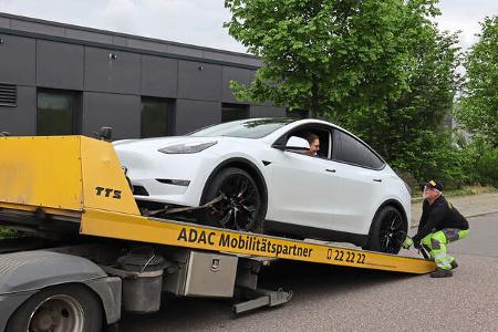 Tesla Model Y Performance, Dauertest, 100000 Kilometer, leere Antriebsbatterie
