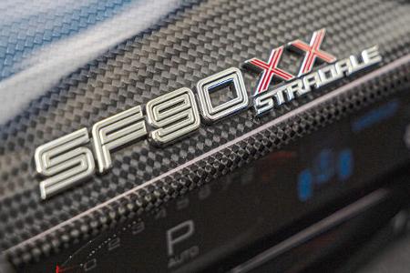 Ferrari SF90 XX Stradale, Logo