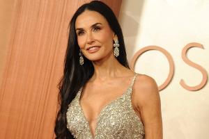 Demi Moore feiert trotz Oscar-Niederlage mit ihren Töchtern