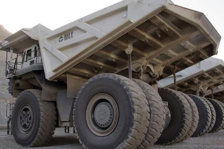 Liebherr T 264 Muldenkipper Bauma 2016