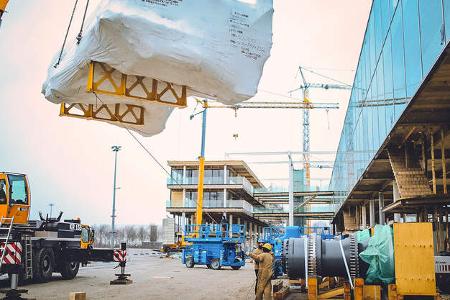 Liebherr T 264 Muldenkipper Bauma 2016