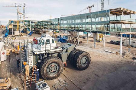 Liebherr T 264 Muldenkipper Bauma 2016
