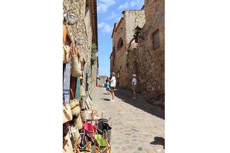 Katalonien Reise Peratallada f