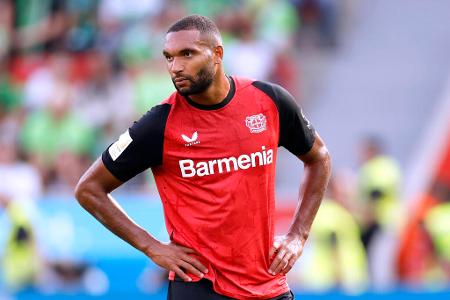 Jonathan Tah - Note: 4,0 - Konnte die Defensive in den zentralen Augenblicken nicht stabilisieren. Wollte viele Szenen durch sein Stellungsspiel lösen. Doch zu häufig patzten die Kollegen um ihn herum, sodass trotzdem Lücken aufgingen.