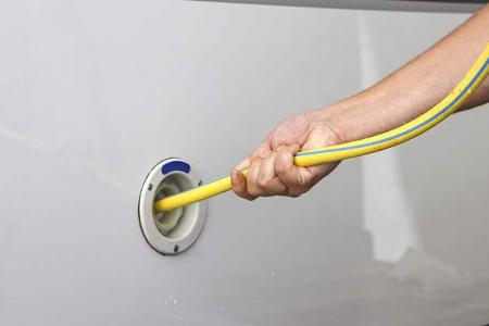 Reinigung Wasseranlage