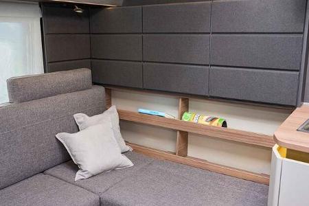 Knaus Azur 500 FU Ablage